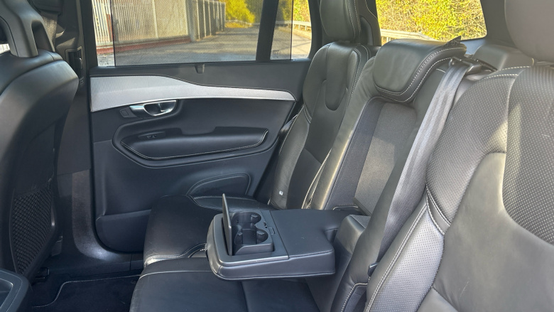 Volvo Xc90 2.0 B5D [235] R DESIGN Pro 5dr AWD Geartronic Diesel Estate